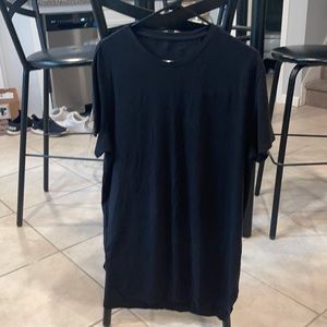 Large alphalete tapered muscle t shirt